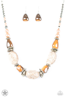 Good Glazes - Peach - Blockbuster Exclusive - Necklace and matching Earrings